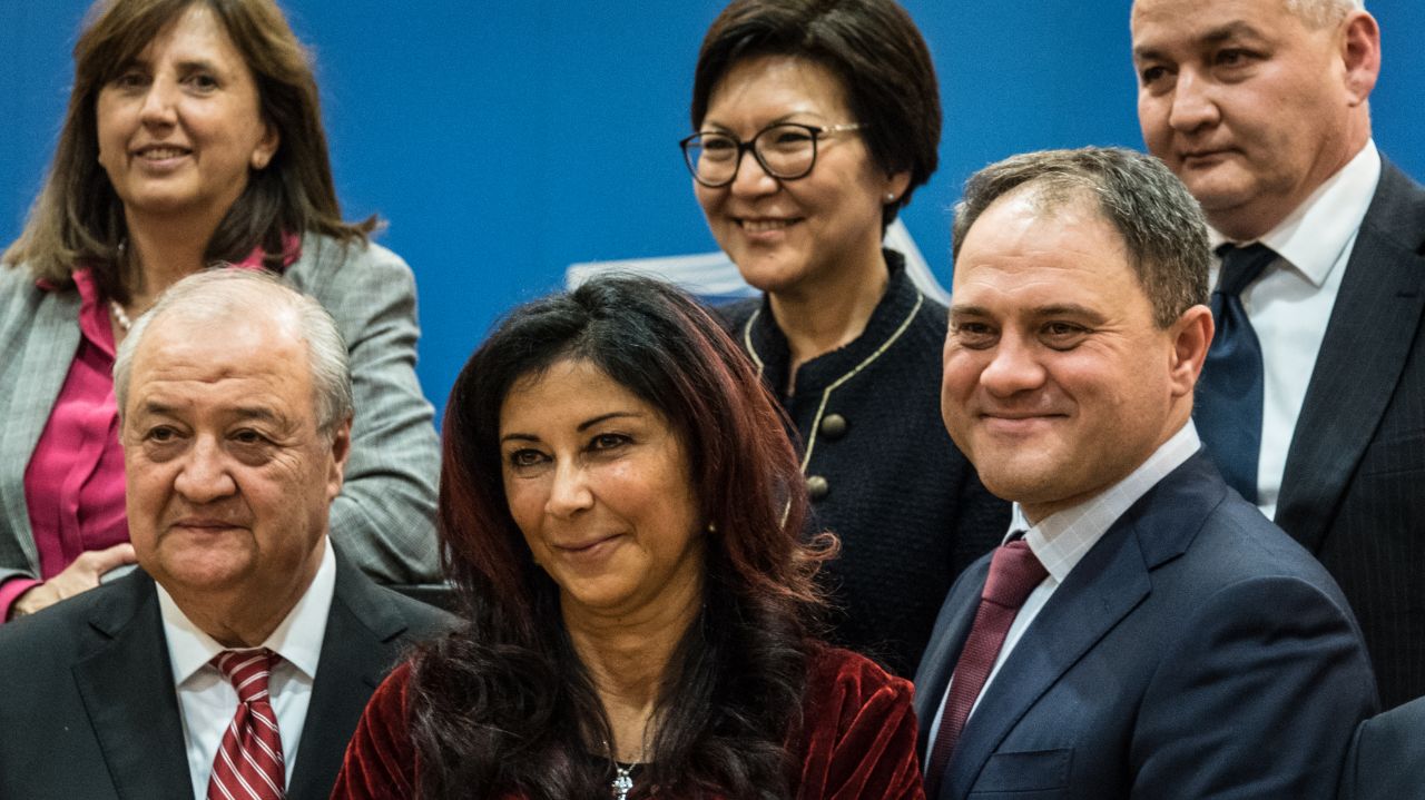 بريۋسسەلدە اۋعان ايەلدەرىنە ارنالعان ءبىلىم بەرۋ باعدارلاماسى تانىستىرىلدى