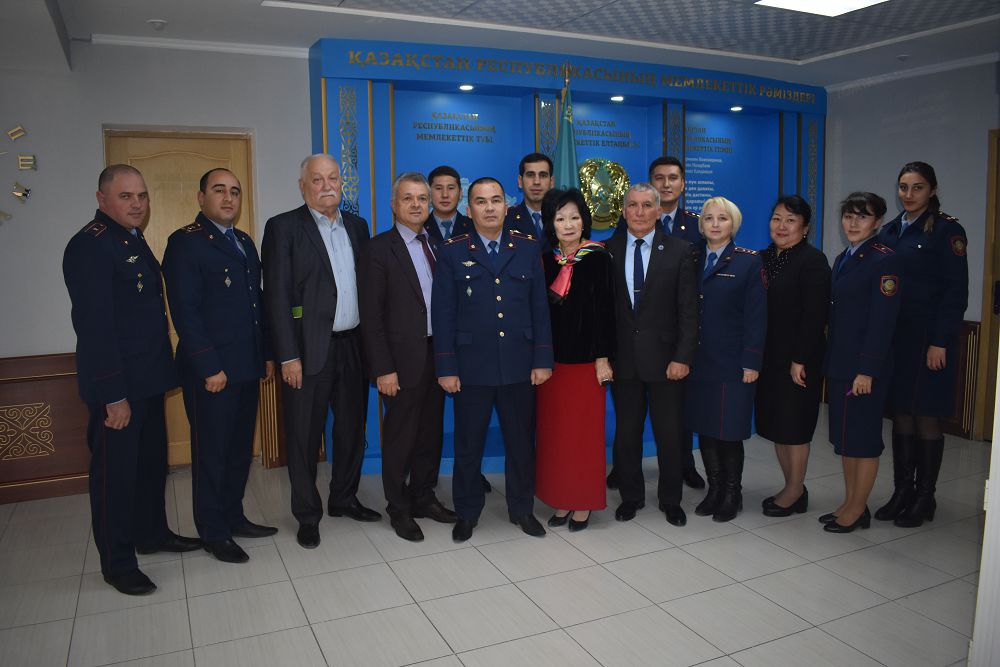 ماڭعىستاۋدا پوليتسەيلەر اسسامبلەيا وكىلدەرىمەن كەزدەستى