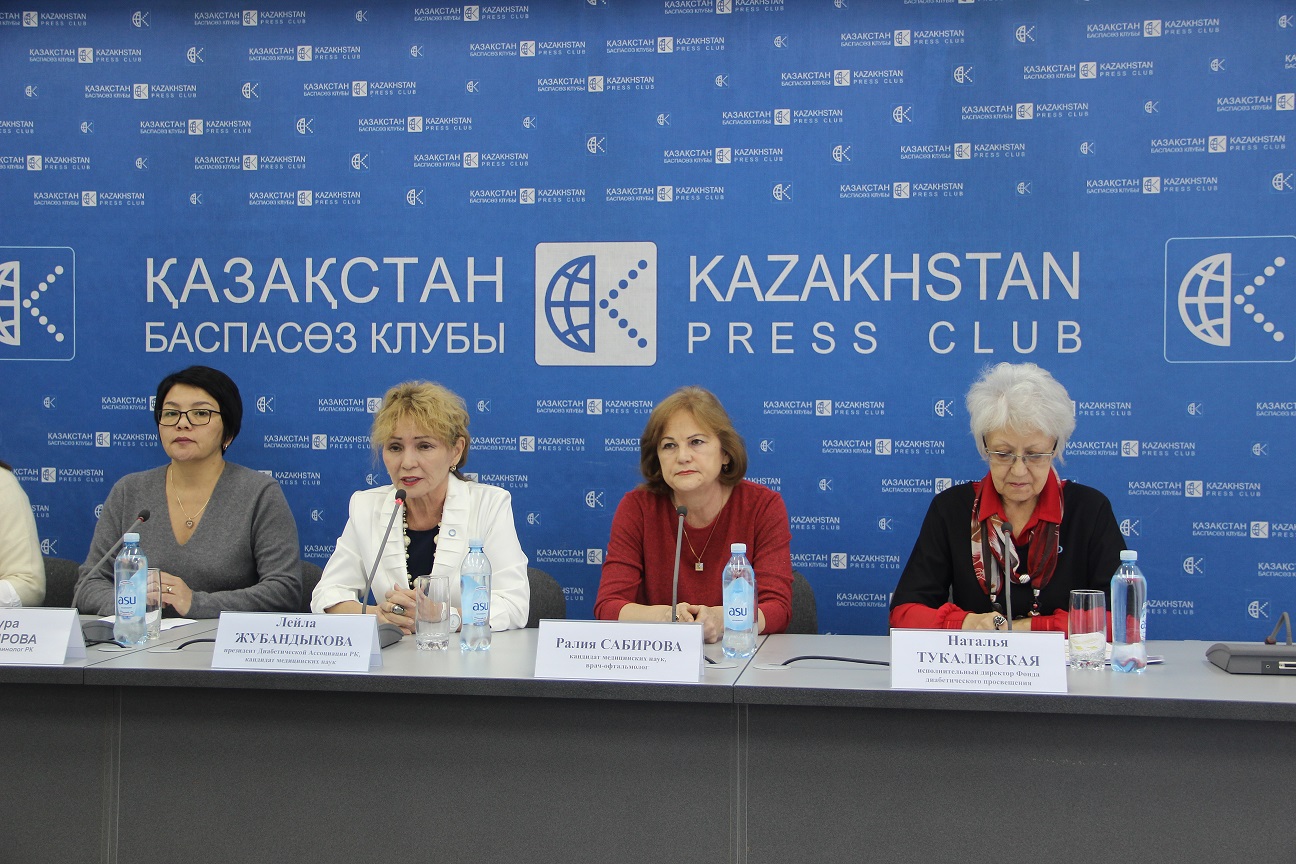 قازاقستاندا 400 مىڭعا جۋىق ادام سۋسامىرعا شالدىققان