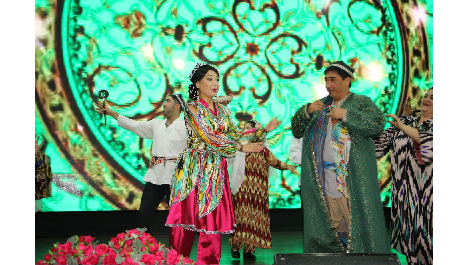 وزبەك ەتنوسىنىڭ مادەني كۇنى اتالىپ ءوتتى