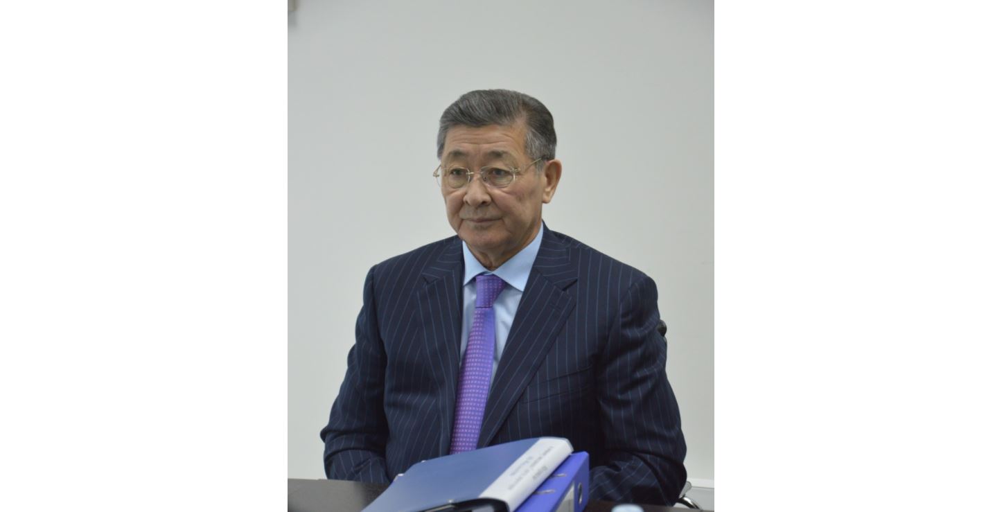 ەل يگىلىگىن ەسەلەگەن جان