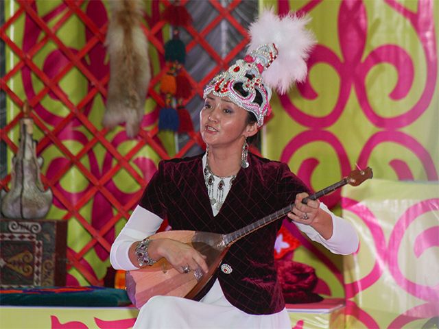 ماڭعىستاۋدا «قايقىلاردان قالعان ساز» ءداستۇرلى اندەر بايقاۋى وتەدى