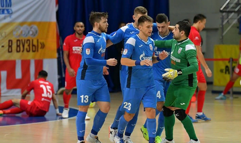 فۋتزال: «قايرات» ۇتىلدى