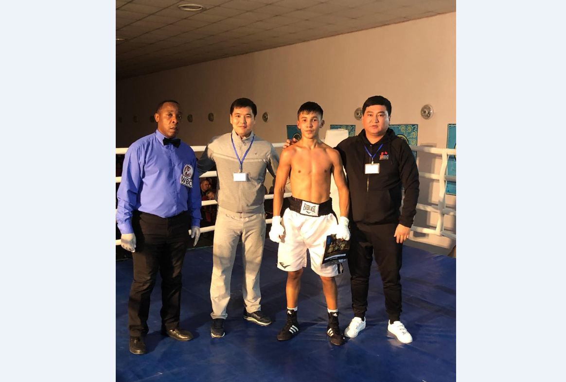 قاراويدا كاسىپقوي بوكستان جارىس ءوتتى