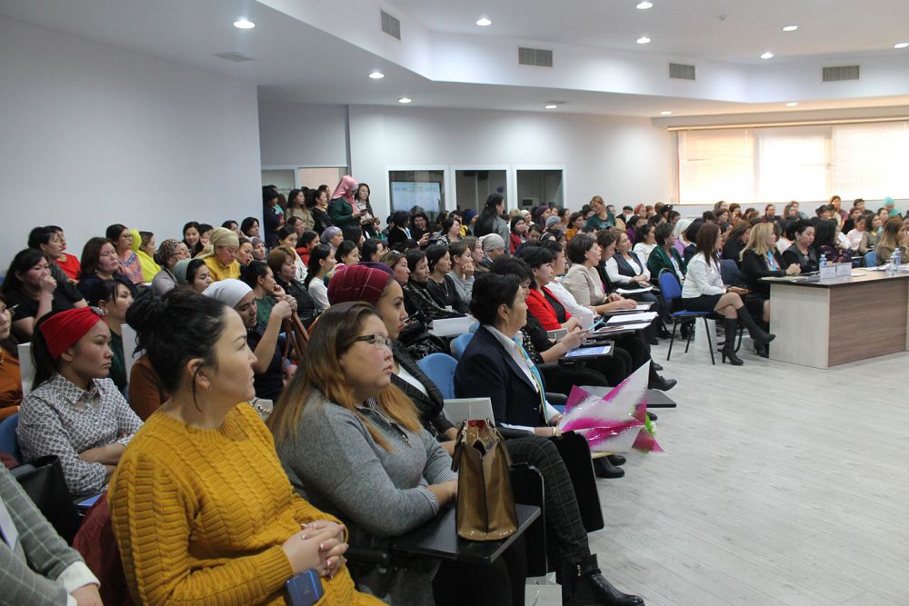 تۇركىستاندا ىسكەر ايەلدەر فورۋمى ءوتتى