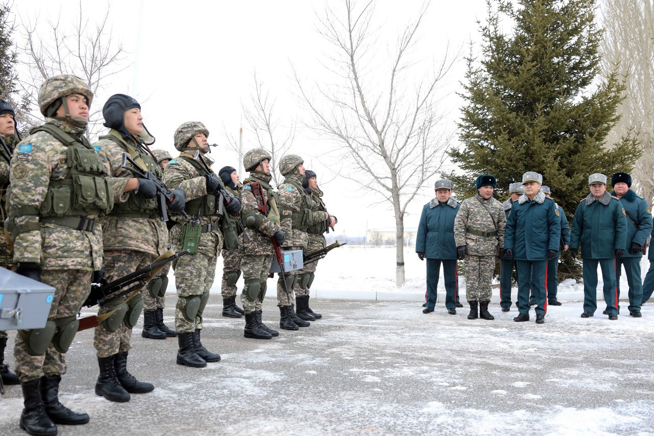 اسكەري قىزمەتشىلەر دابىل بويىنشا ءىس-قيمىلداردى پىسىقتادى