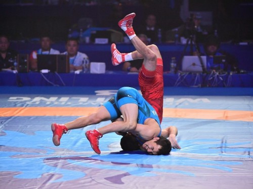 ەرتەڭ گرەك-ريم كۇرەسىنەن الەم كۋبوگى باستالادى