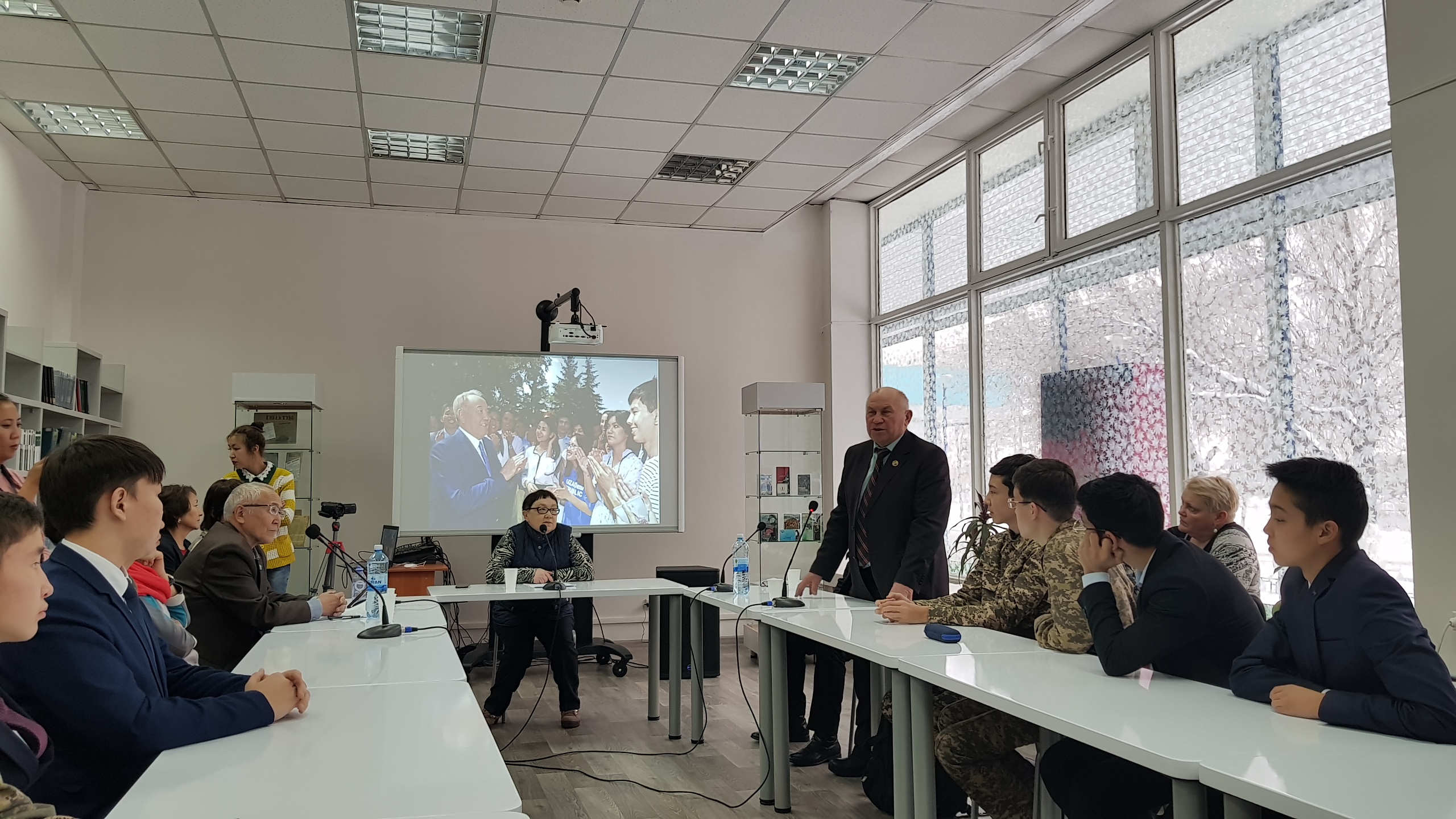 "تاۋەلسىزدىك وڭايلىقپەن كەلگەن جوق"