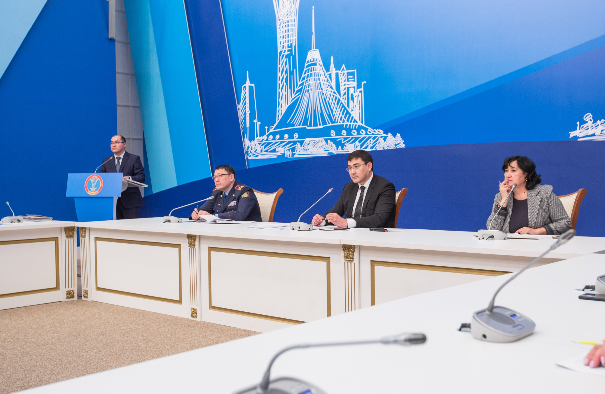 ەلوردادا بالالار قاۋىپسىزدىگى ايلىعى جاريالاندى