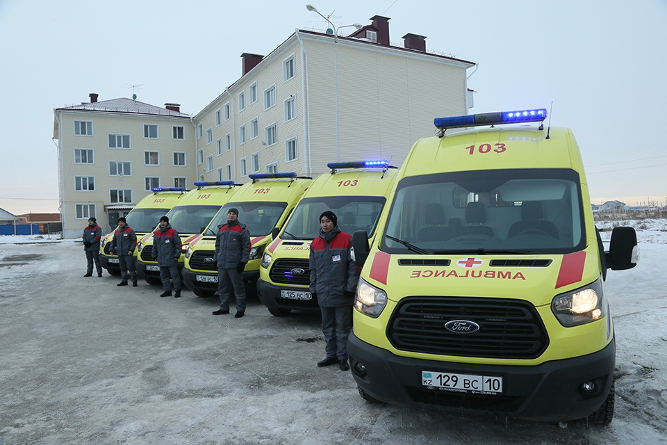 «ءبىز وسى وڭىرگە تۇرۋ ءۇشىن كەلدىك» – دەيدى پاتەر كىلتىن العان دارىگەرلەر