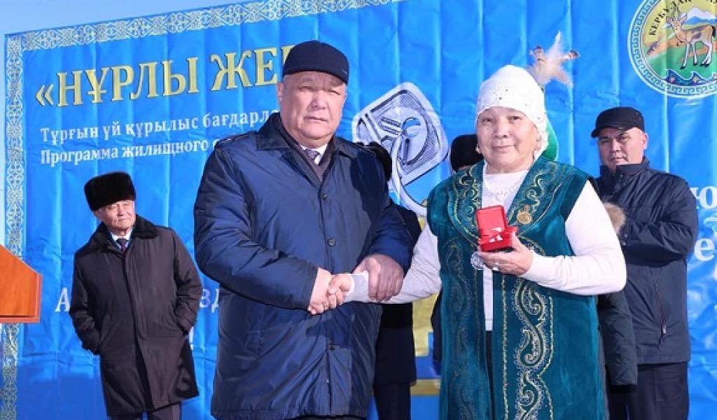 سارىوزەكتە سۋ جاڭا شاعىن اۋدان سالىندى