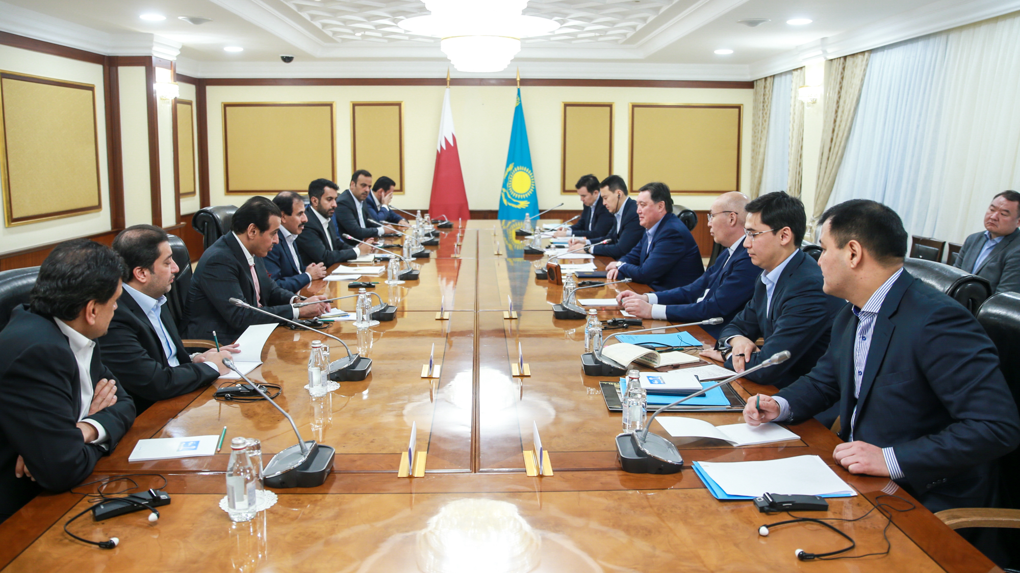 ا.مامين ابداللا بەن ساۋد ءال-تانيمەن كەزدەسۋ وتكىزدى