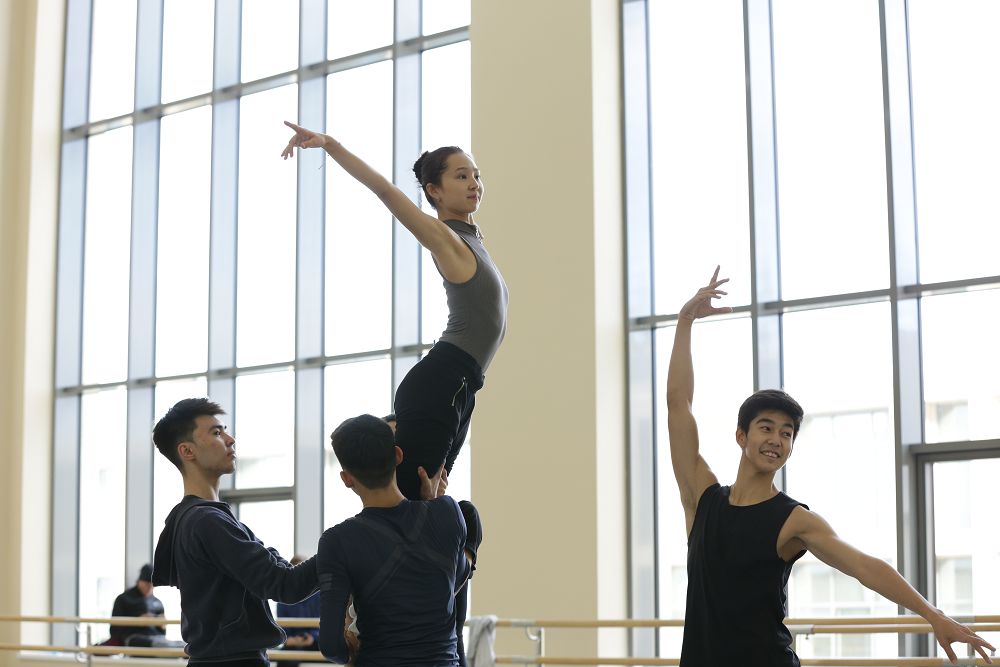 ەلوردادا «كۇلشە قىز» بالەتىنىڭ پرەمەراسى وتەدى