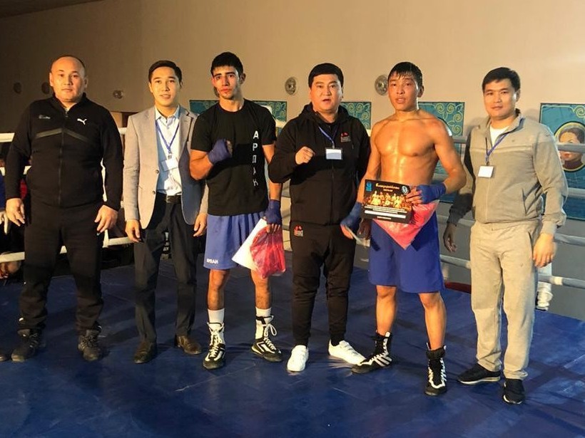 بوكس: جارىس جەڭىمپازدارىنا سپورت شەبەرى اتاعى بەرىلسە يگى