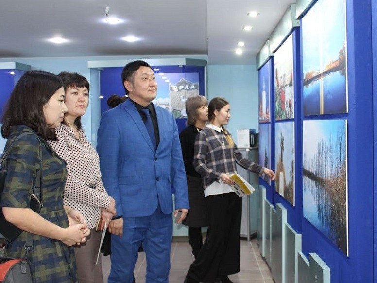 «ورال: قازاقستاننىڭ باتىس قاقپاسى» اتتى كورمە اشىلدى