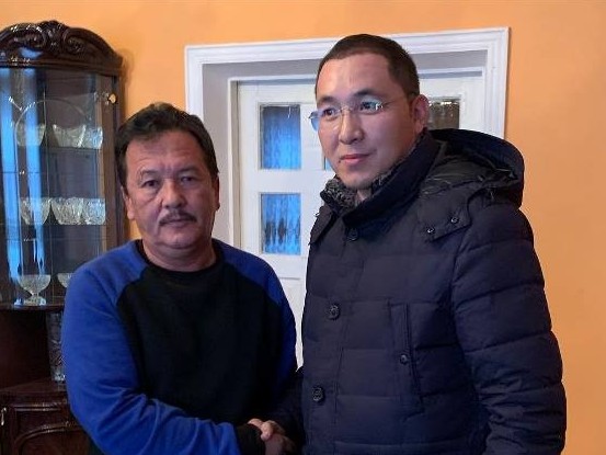 تۇركىستان: پوليتسيا باسقارماسىنىڭ باستىعى «اجەتحانا كۇزەتپەگەن» ۇستازدان كەشىرىم سۇرادى