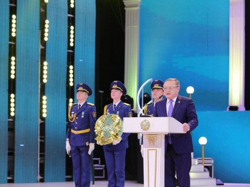 تاۋەلسىزدىك كۇنىنە وراي الپىستان استام اقتوبەلىك مەملەكەتتىك ناگراداعا يە بولدى