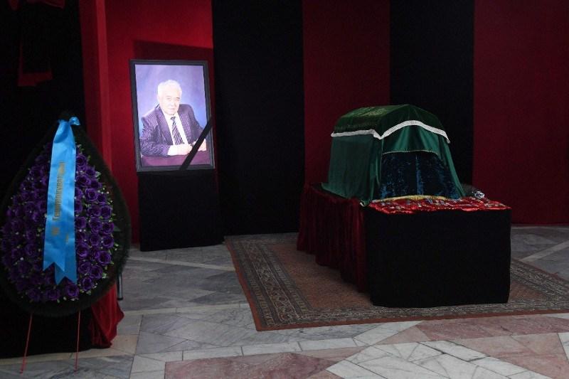 الماتىلىقتار سۇلتان سارتاەۆتى اقتىق ساپارعا شىعارىپ سالدى