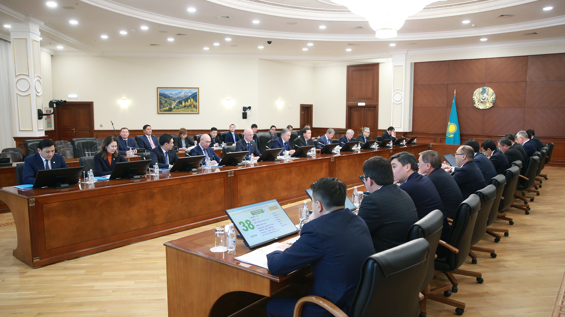 «100 ناقتى قادام» ۇلت جوسپارىن ىسكە اسىرۋدىڭ ارالىق قورىتىندىلارى قارالدى