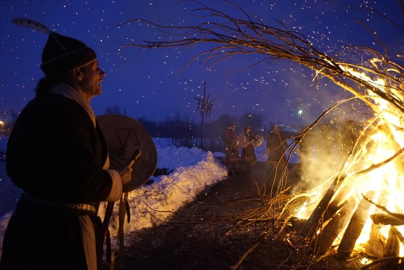 ماجارلار ەجەلگى تۇركىلەردىڭ كاراچۋن مەرەكەسىن اتاپ ءوتتى