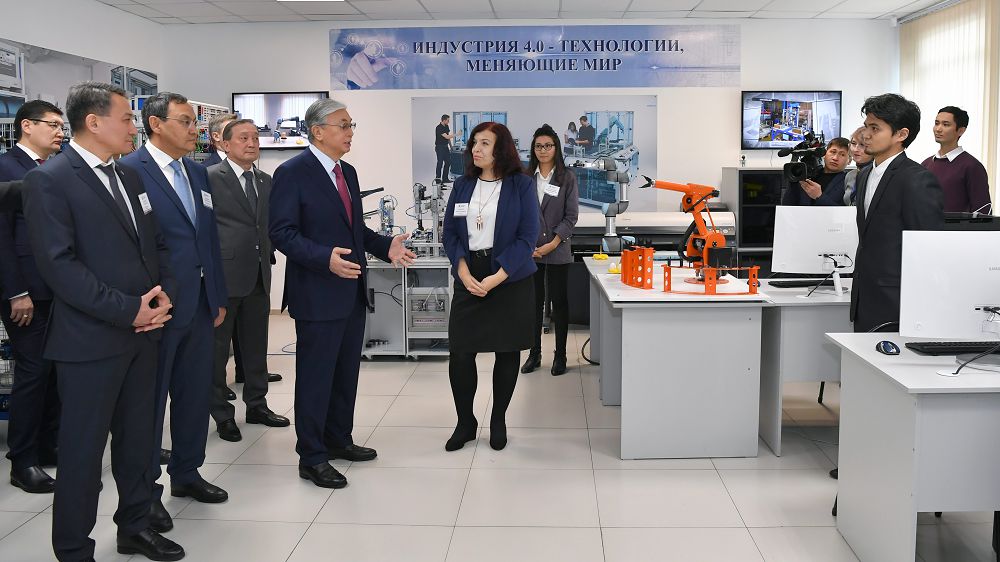 پرەزيدەنت س. سەيفۋللين اتىنداعى قازاق اگروتەحنيكالىق ۋنيۆەرسيتەتىنە باردى