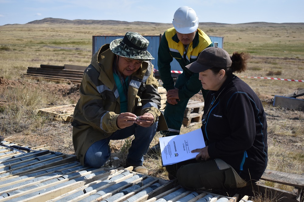 جەر قويناۋىن كىمدەر يگەرىپ ءجۇر؟
