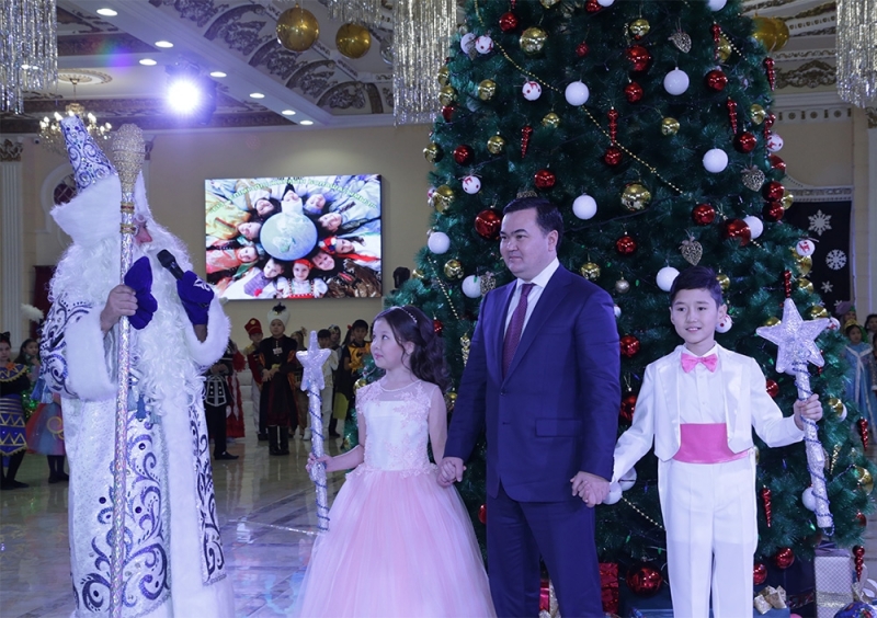 قاراعاندىدا وبلىس اكىمىنىڭ شىرشا مەرەكەسى ءوتتى