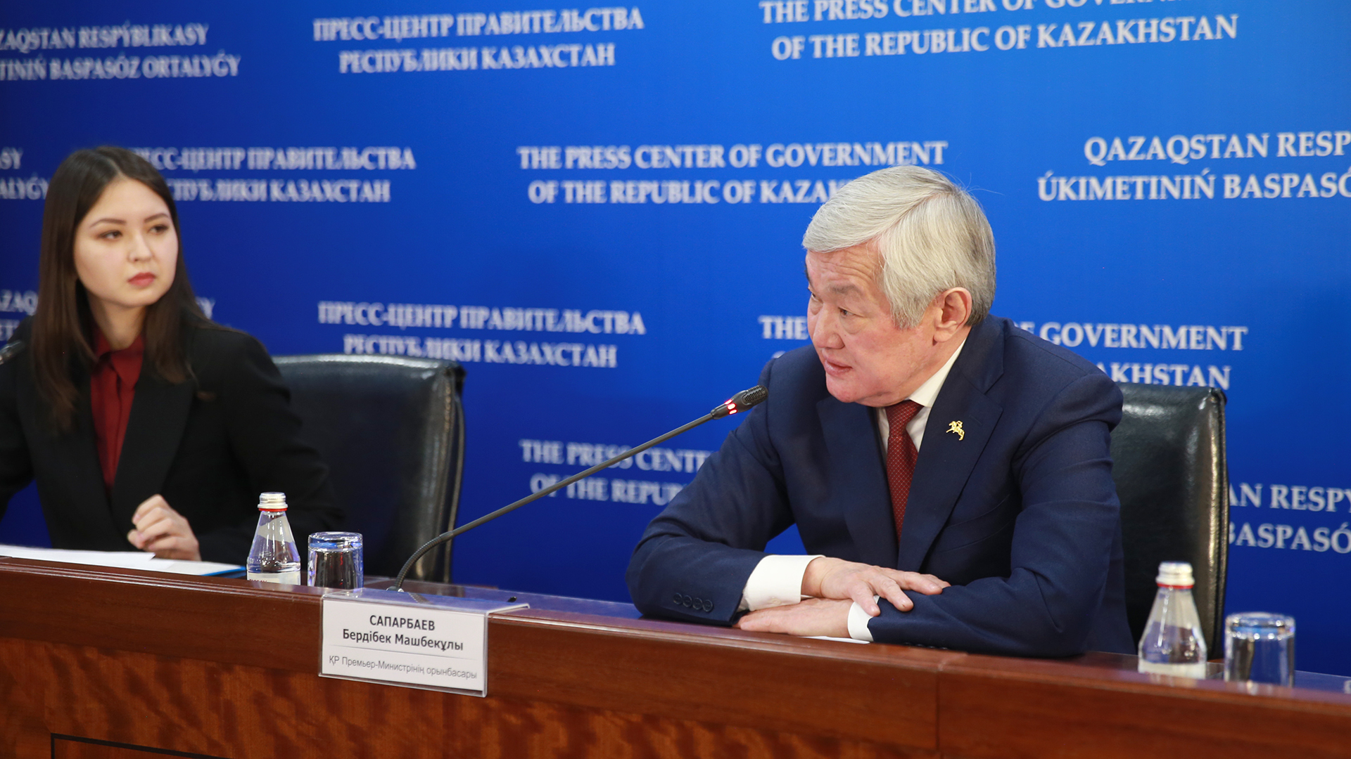 2020 جىلى 750 مىڭنان استام الەۋمەتتىك سالا قىزمەتكەرلەرىنىڭ جالاقىسى كوبەيتىلەدى