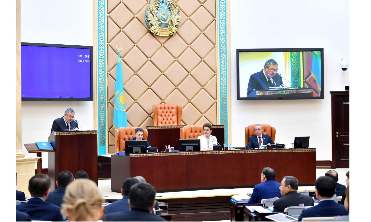 پرەزيدەنت ءمان بەرگەن ماڭىزدى  ماسەلەلەر زاڭمەن رەتتەلەدى