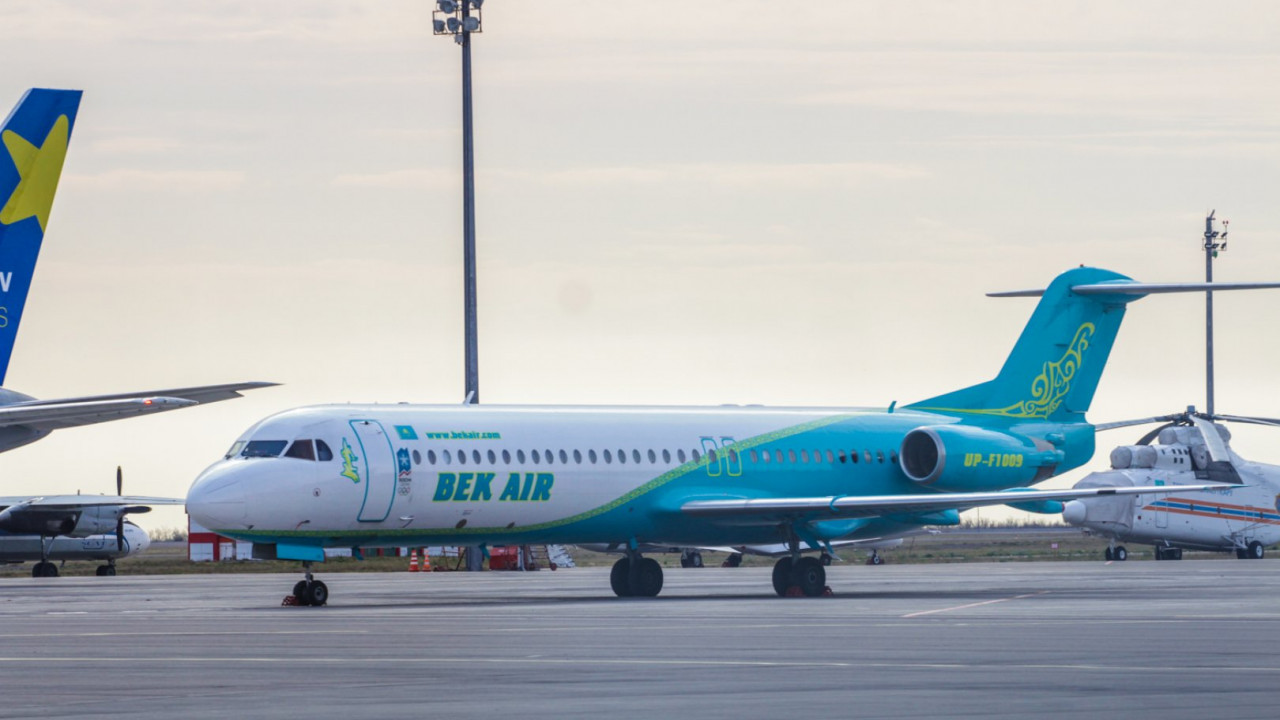 پرەزيدەنت جولاۋشىلار ۇشاعى اپاتىنان قازا تاپقان ازاماتتاردىڭ تۋىستارىنا كوڭىل ايتتى