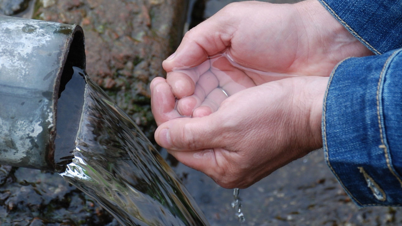 اقمولادا 52 مىڭ ادام ساپالى سۋمەن قامتاماسىز ەتىلدى