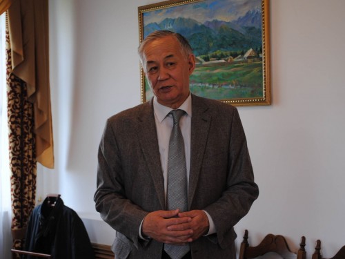 اراپ ەسپەنبەتوۆ: توي تويلاۋعا ەمەس, وي ويلاۋعا ۇندەيدى