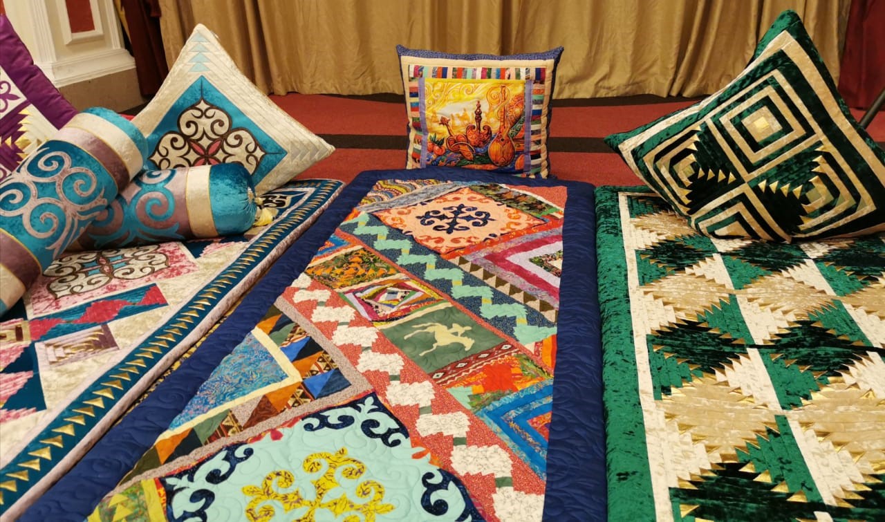 قۇراق كورپە – قۇندىلىق