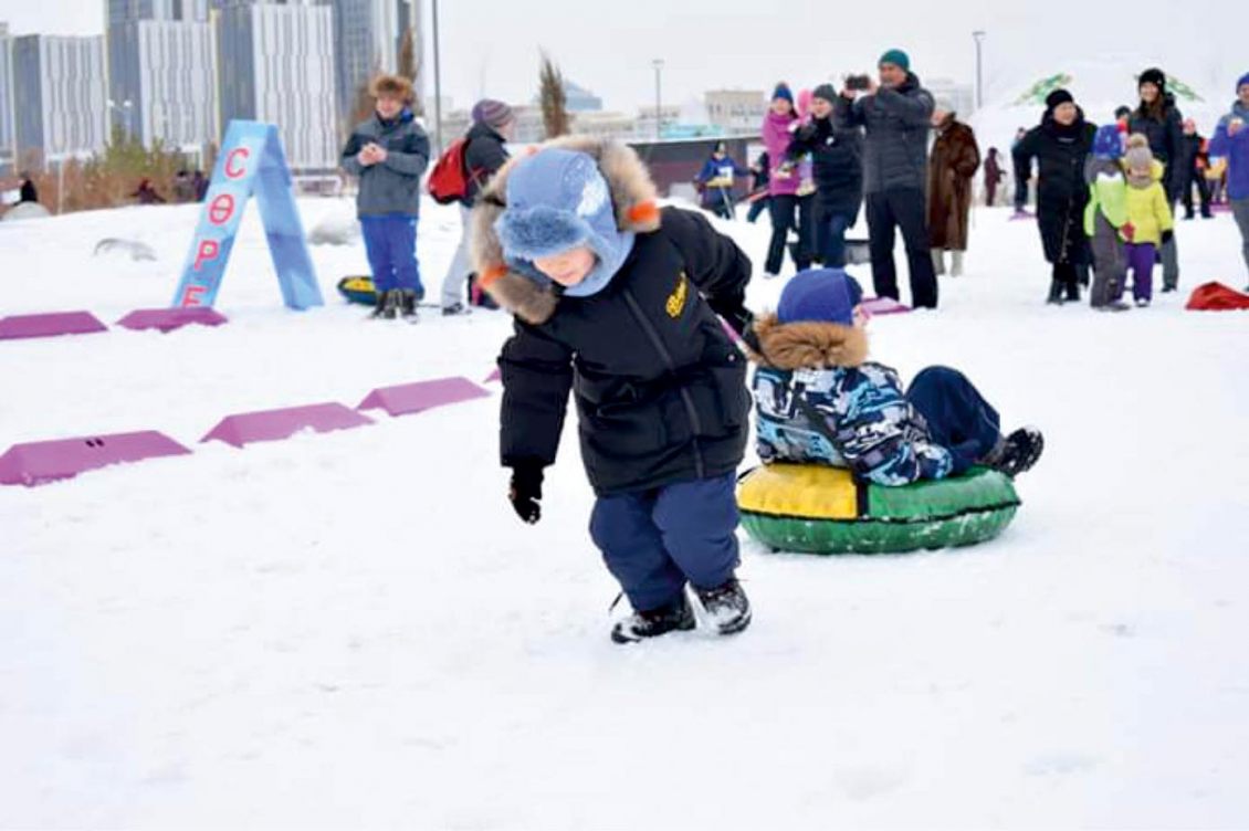 نۇر-سۇلتاندا قار كۇنى اتاپ وتىلەدى