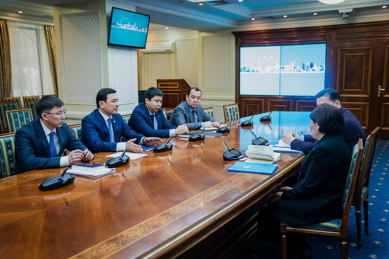 ا.كولگىنوۆ قولجەتىمدى باسپانا پاتەر كەزەگىندە تۇرعان ازاماتتارعا ءبىرىنشى كەزەكتە بەرىلەتىنىن ايتتى