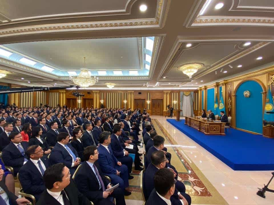 اشىق ءارى ءادىل الەۋمەتتىك ساتى