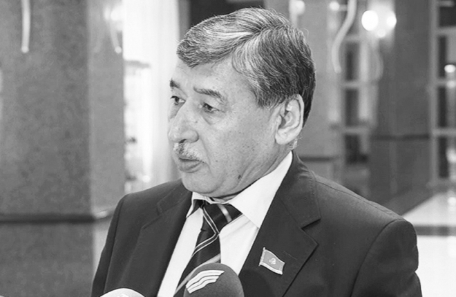 قوعام قايراتكەرى كامال بۇرحانوۆ ومىردەن وزدى