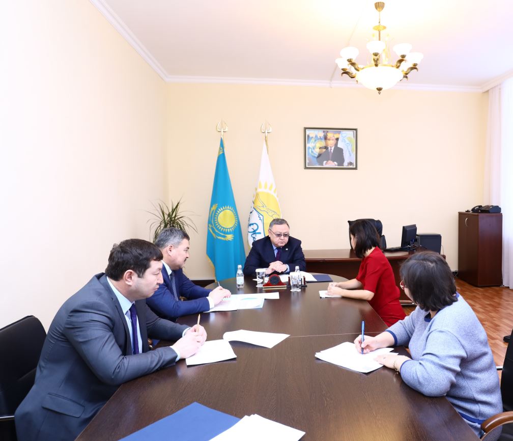 وڭداسىن ورازالين «Nur Otan» پارتياسىندا تۇرعىندارمەن قوعامدىق قابىلداۋ وتكىزدى