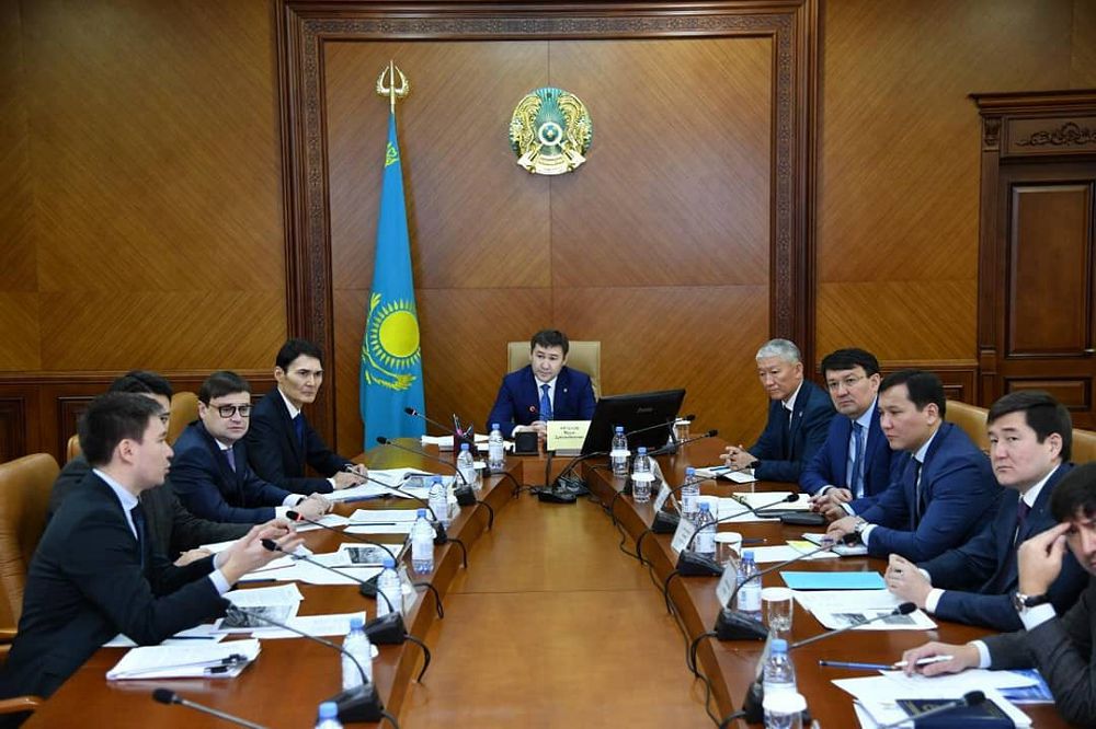 شىمكەنت اكىمى Kazakh Invest كومپانياسىنىڭ توراعاسىمەن كەزدەستى