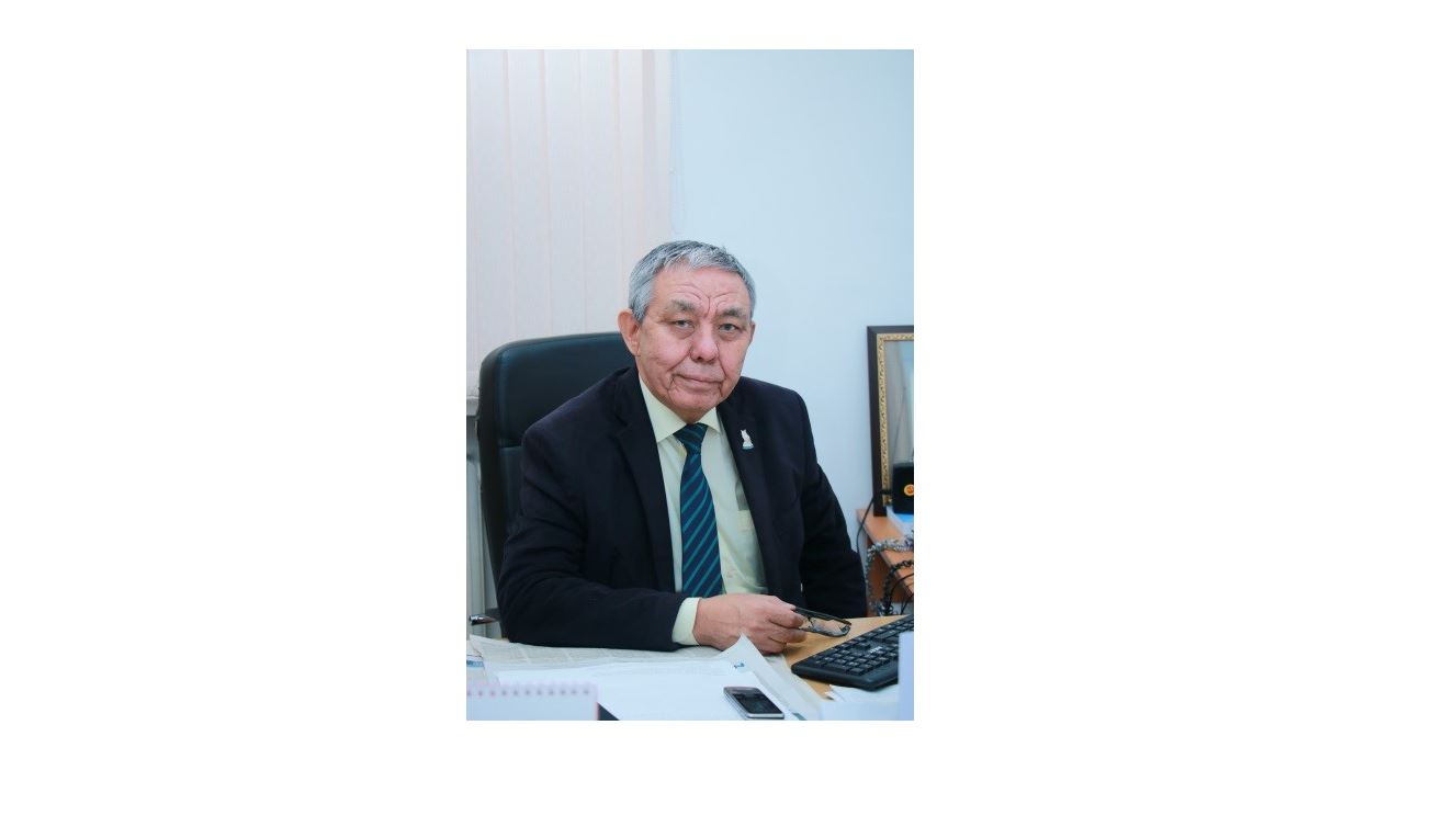 حيرۋرگ, عالىم, قالامگەر