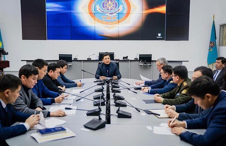 التاي كولگىنوۆ اۋا رايىنىڭ كۇرت ناشارلاۋىنا بايلانىستى كەڭەس وتكىزدى