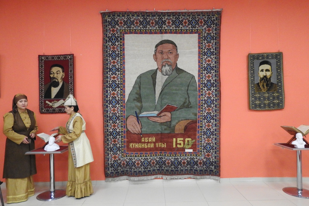  ۇلى اباي مۇراسى كەرەكۋ ەلىندە