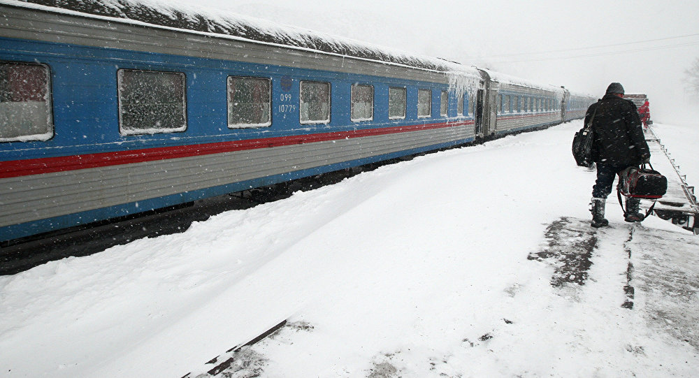 قاراعاندى تەمىر جول بولىمشەسىندە ۆاگوندار رەلستەن شىعىپ كەتتى