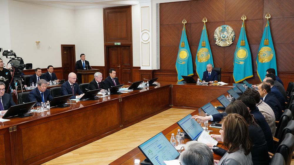 ۇكىمەت باسشىسى: ەڭبەك نارىعى تۇراقتى