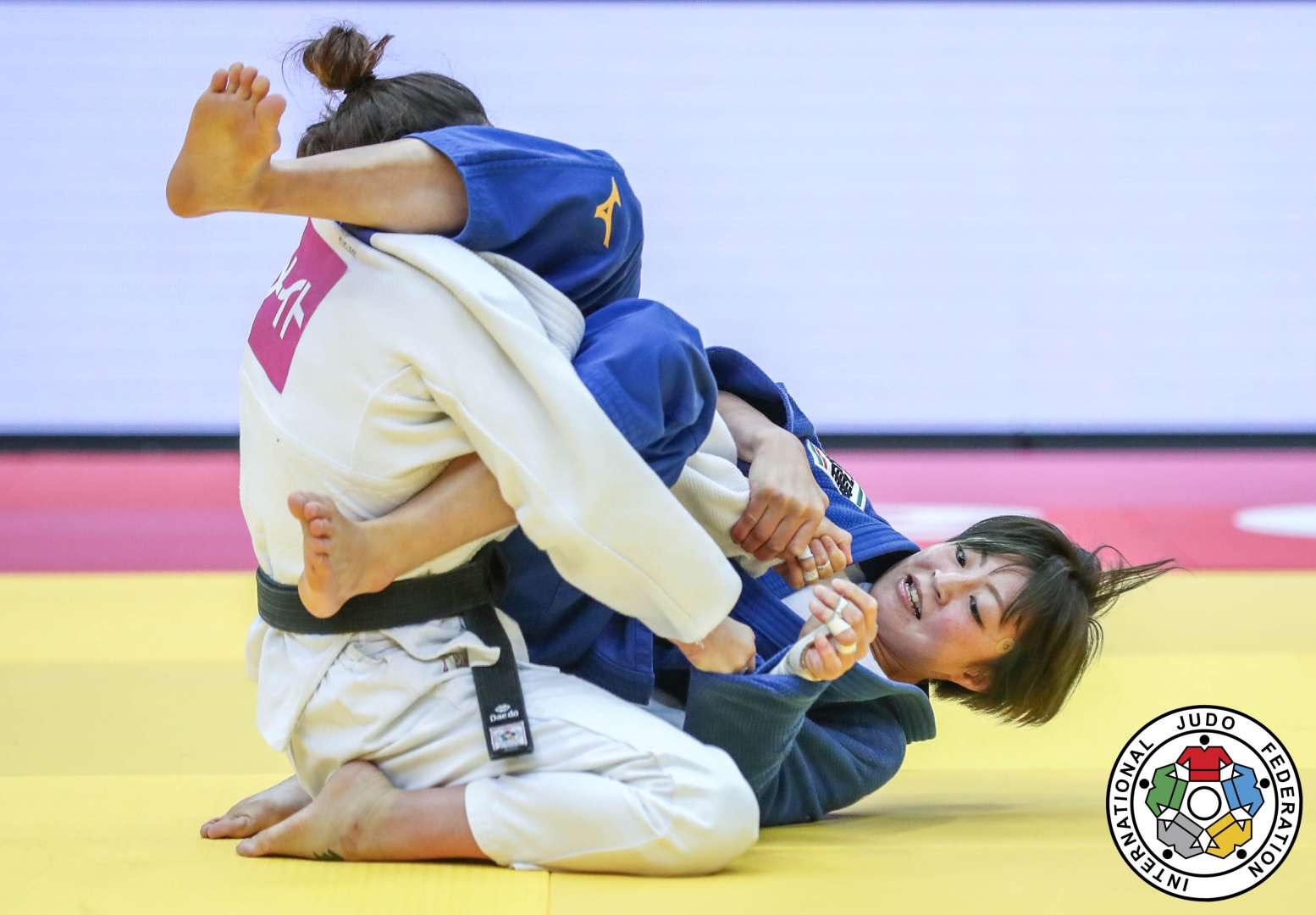 دزيۋدو: تەل-اۆيۆتەگى ءتۋرنيردىڭ ايەلدەر اراسىنداعى جەڭىمپازدارى انىقتالدى