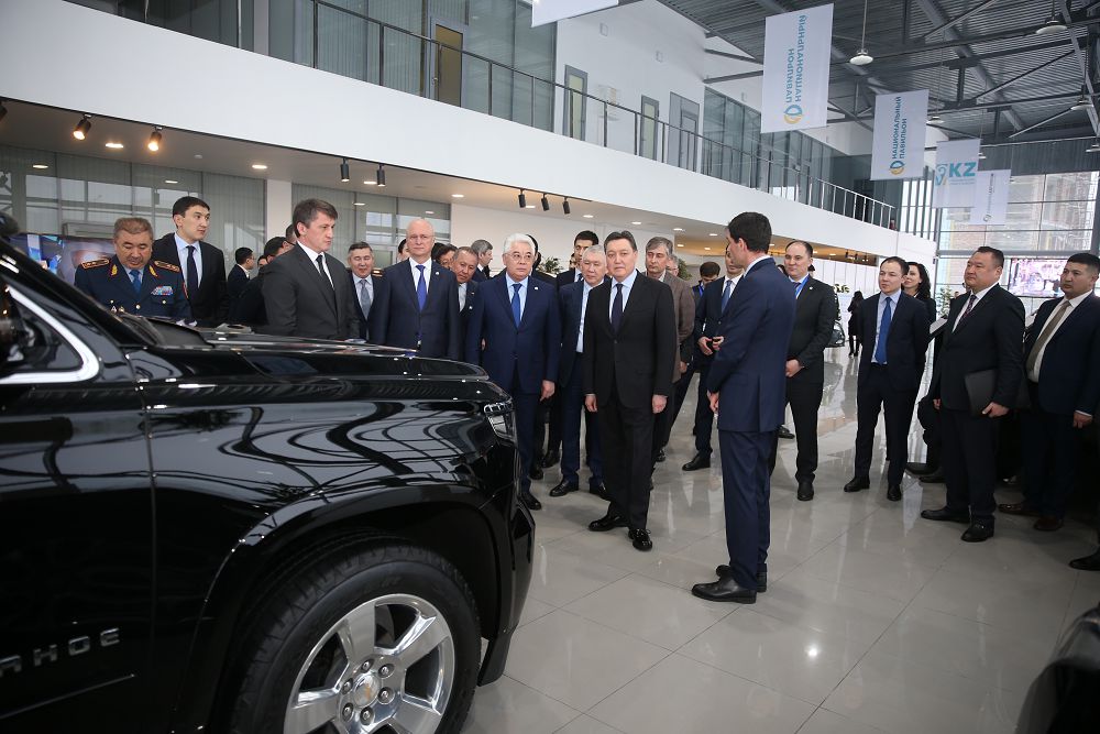 اسقار مامين ۇلتتىق اۆتوموبيل پاۆيلونىن ارالادى