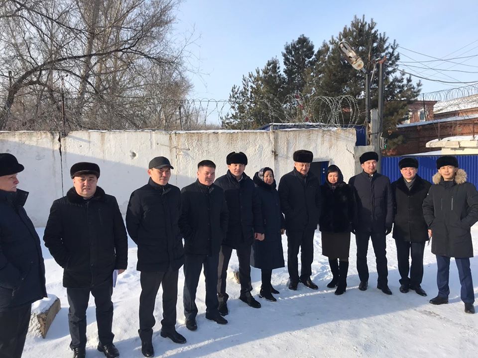 بقو مەكەمە باسشىلارىن تۇرمەگە اپاردى