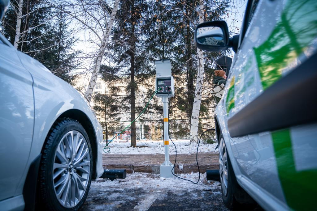 نۇر-سۇلتاندا اۆتوكولىكتەردى قىزدىرۋعا ارنالعان ەلەكتر باعاندارى ورناتىلادى