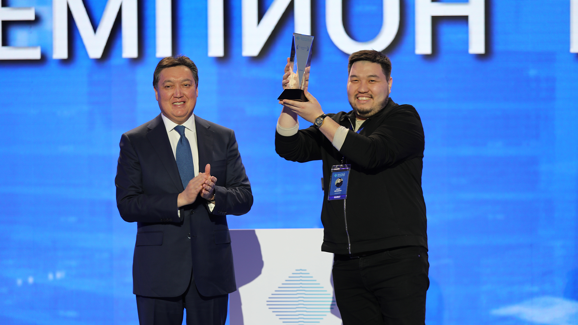 س.ن.رۋماس: تسيفرلاندىرۋ بازاسى وڭىردەگى اقپاراتتىق قاۋىپسىزدىكتى نىعايتادى