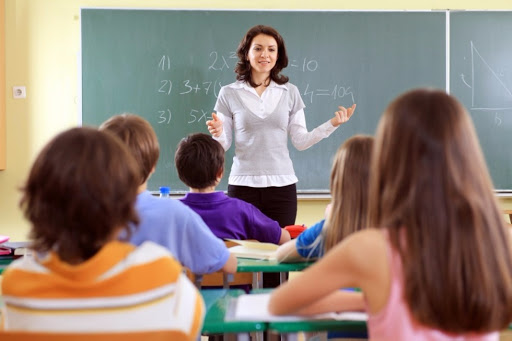 جاس پەداگوگتەرگە قولداۋ كوپ